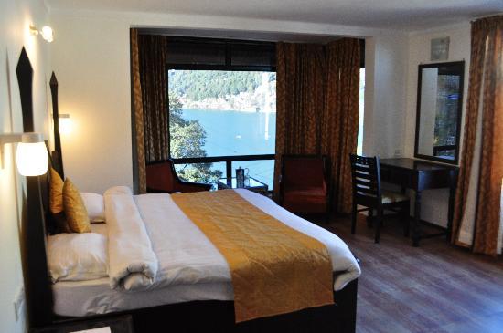 Nainital Tour,Holidays Tour,Nainital Tours,Nainital Tours Packages,Packages Tours Nainital,Hill Station Tour