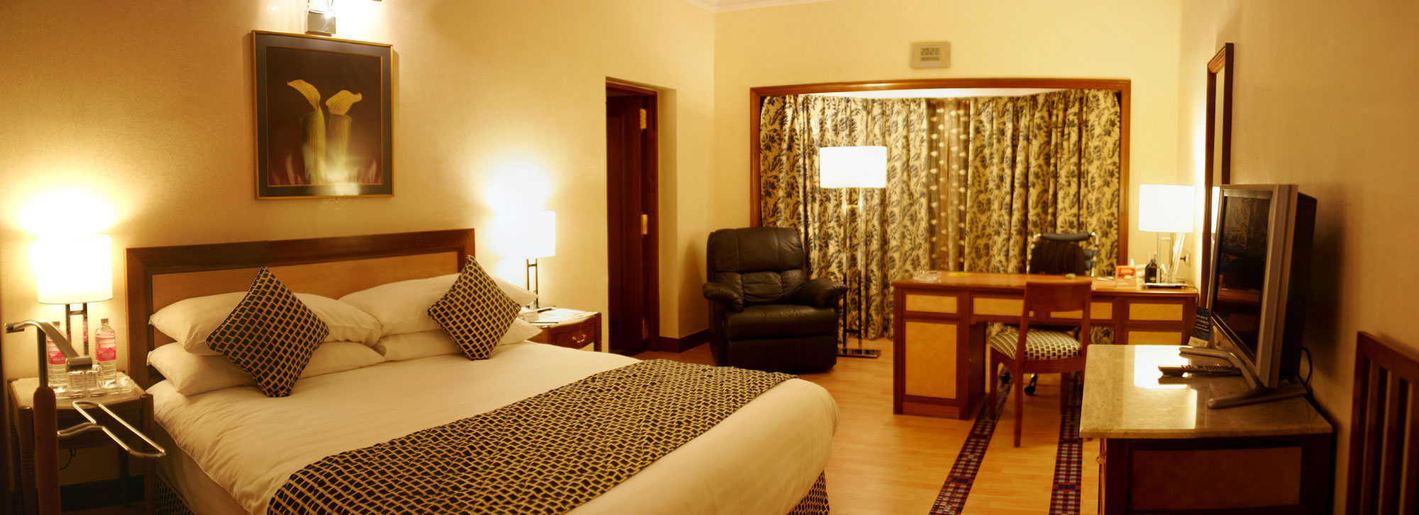 Hotels In Near Indira Gandhi International Airport